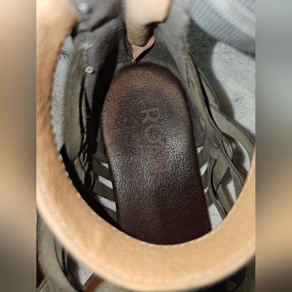 Roan Flat Distressed Gray Gladiator Sandals with Ankle Straps Size 9 - Picture 4 of 9